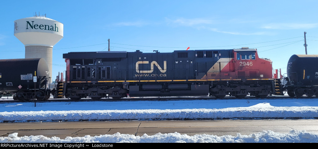 CN 2946